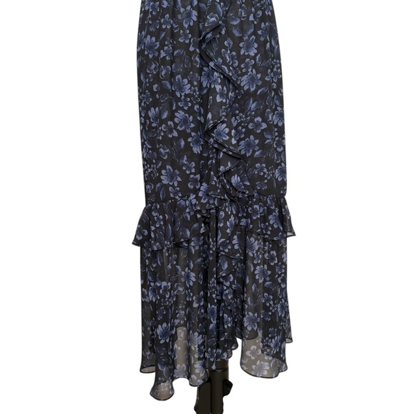 Misa Los Angeles Kidada Dress in Midnight Floral Maxi Chiffon - Picture 4 of 10